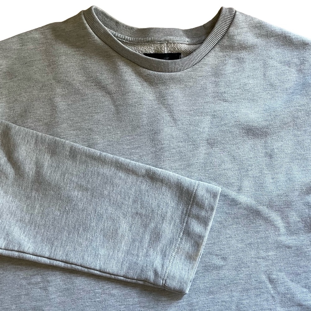 OAK + FORT Light Gray Relaxed Fit Top - Picture 8 of 9